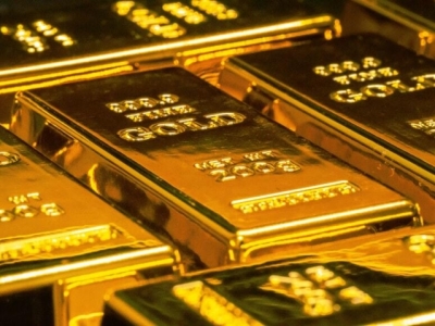 Giá vàng hôm 26/12: Vàng thế giới đứng im, trong nước tăng vọt