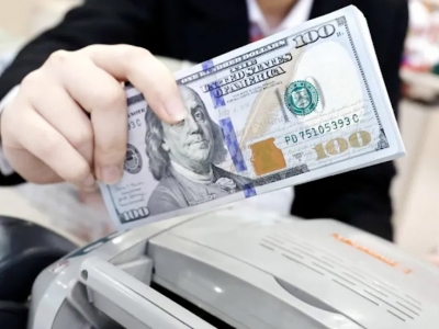 Tỷ giá USD hôm nay 6/12/2025: Thị trường tự do và trong ngân hàng cùng đi ngang
