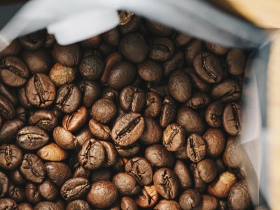 Giá cà phê hôm 27/9: Arabica tăng trở lại, Robusta về dưới 2.000 USD/tấn