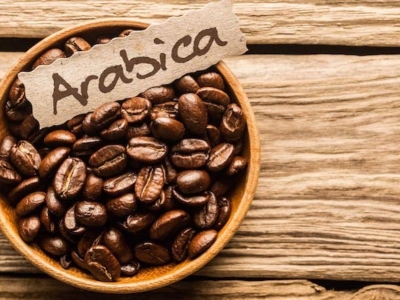 Giá cà phê hôm 8/4: Dư cung Robusta, đầu cơ quay về vàng, dầu thô