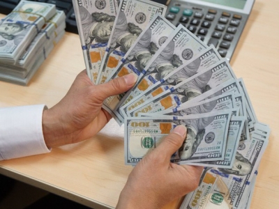 Tỷ giá USD hôm 01/2: Quay đầu giảm trước áp lực sắp kết thúc chu kì tăng mạnh lãi suất
