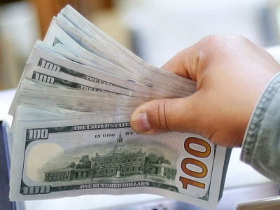 Tỷ giá USD hôm 07/4: Tiếp tục đứng vững trên đỉnh 2 năm