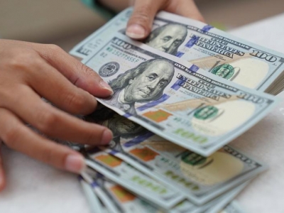Tỷ giá USD hôm 11/10: Tiếp tục tăng đứng ở mức cao
