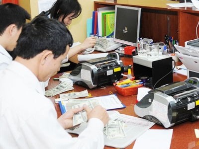 Tỷ giá USD hôm 22/11: Duy trì đà tăng khi lo ngại về những bất ổn kinh tế vẫn chưa dứt