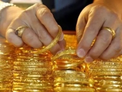 Giá vàng hôm  17/8: Tiếp tục đi xuống